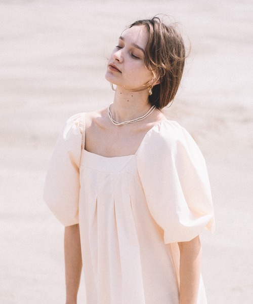 CAMILLE EAU（カミーユオー）の「ボリュームスリーブサックワンピース（ワンピース・レディース・ブラック/アイボリー・MEDIUM）」の9枚目の写真