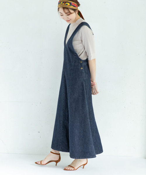 URBAN RESEARCH ROSSO（アーバンリサーチロッソ）の「『別注』Lee×ROSSO　DENIM JUMPER ONE-PIECE（ワンピース・レディース・ブラック/ブルー・SMALL/MEDIUM）」の17枚目の写真