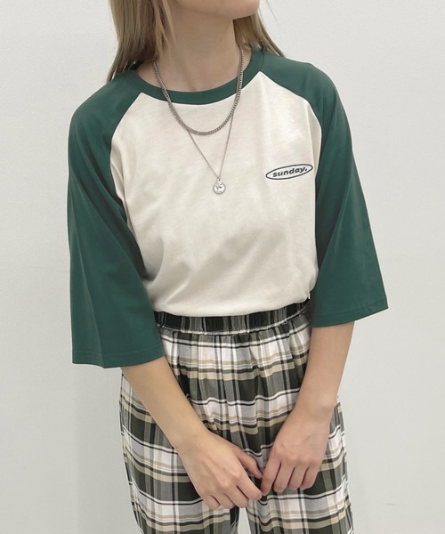 apres jour（アプレジュール）の「ラグランTシャツ【ZOZOTOWN限定アイテム】（Tシャツ/カットソー・レディース・ネイビー/グリーン/マスタード・X-LARGE/フリー）」の5枚目の写真