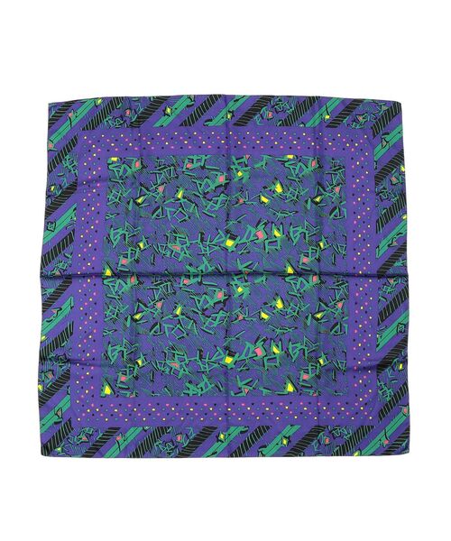 SHIPS(シップス)の「【SHIPS別注】MAISON No.8:ジオメトリックスカーフ◆(バンダナ/スカーフ・レディース・ブラック/ブルー・ONE SIZE)」の3枚目の写真