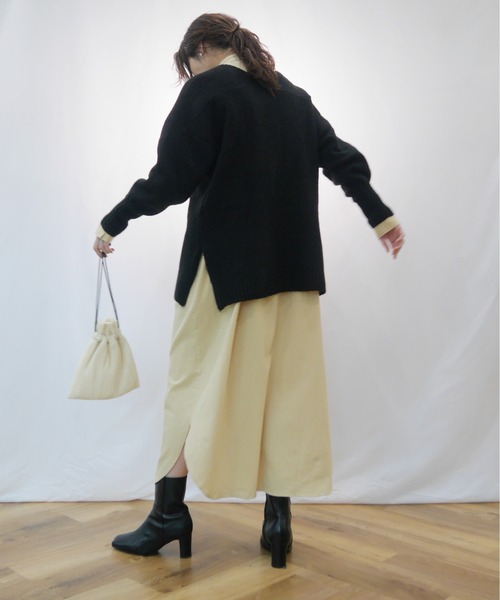 AZUL ENCANTO（アズールエンカント）の「杢ストレッチ スウェットライク キーネック ニット（ニット/セーター・レディース・ブラック/グレー/オフホワイト・FREE）」の18枚目の写真