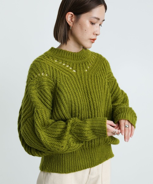 select MOCA(セレクトモカ)の「2021 AW クルーネックボリュームリブニット(ニット/セーター・レディース・オリーブ/オレンジ/チャコール・FREE)」の2枚目の写真