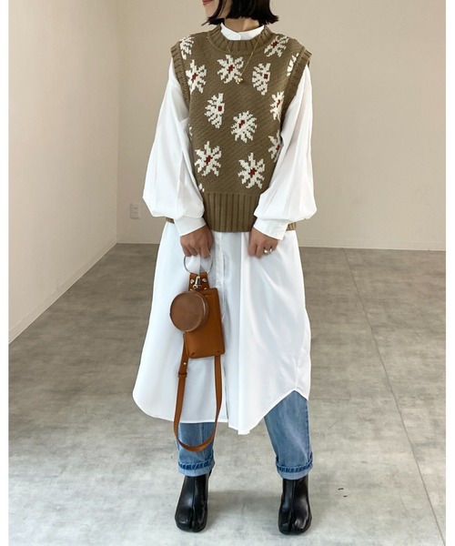 She's Closet（シーズクローゼット）の「リバーシブルバルキー花柄ニットベスト（ベスト・レディース・ブラック/グリーン/モカ・FREE）」の10枚目の写真