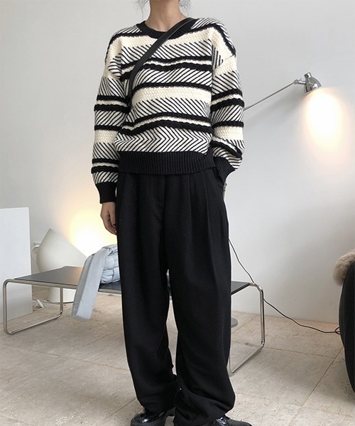 chuclla(チュクラ)の「Multi border crew neck knit chw21a098(ニット/セーター・レディース・ブラック系その他・FREE)」の7枚目の写真