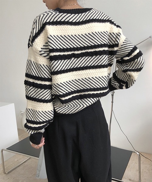 chuclla(チュクラ)の「Multi border crew neck knit chw21a098(ニット/セーター・レディース・ブラック系その他・FREE)」の9枚目の写真