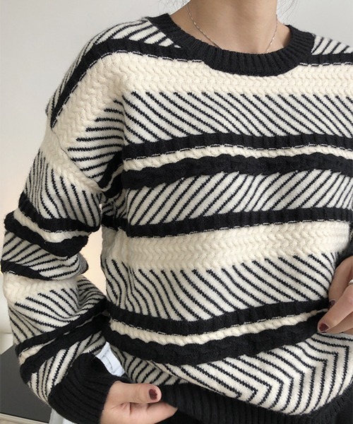 chuclla(チュクラ)の「Multi border crew neck knit chw21a098(ニット/セーター・レディース・ブラック系その他・FREE)」の15枚目の写真