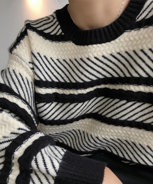 chuclla(チュクラ)の「Multi border crew neck knit chw21a098(ニット/セーター・レディース・ブラック系その他・FREE)」の17枚目の写真