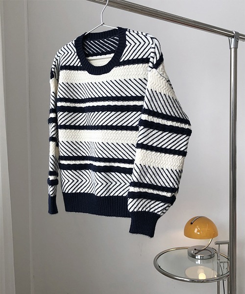 chuclla(チュクラ)の「Multi border crew neck knit chw21a098(ニット/セーター・レディース・ブラック系その他・FREE)」の18枚目の写真