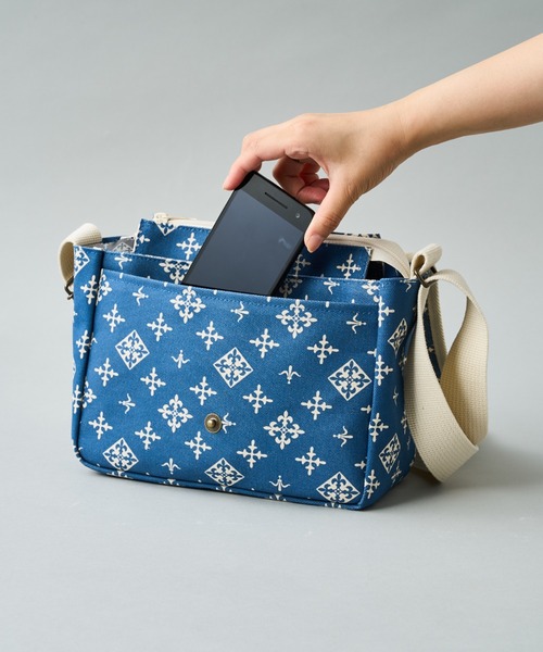 Daily russet（デイリー ラシット）の「プルーフキャンバスフラップショルダーバッグ（ショルダーバッグ・レディース・ピンク/ベージュ/グレー/ネイビー・FREE）」の18枚目の写真