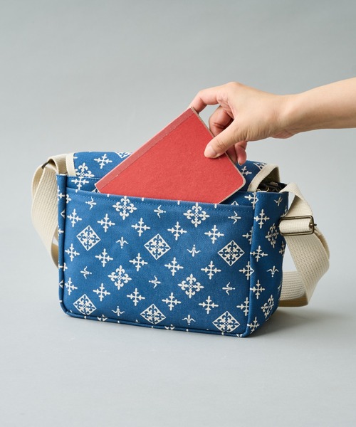 Daily russet（デイリー ラシット）の「プルーフキャンバスフラップショルダーバッグ（ショルダーバッグ・レディース・ピンク/ベージュ/グレー/ネイビー・FREE）」の17枚目の写真