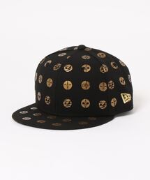 NEW ERA（ニューエラ）の「【NEW ERA】キッズ Youth 9FIFTY Taro Okamoto 岡本太郎 太陽の塔 オールオーバープリント ブラック（キャップ・キッズ）」