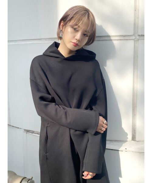 EMODA(エモダ)の「タックスリーブソリッドワンピース(ワンピース・レディース・ブラック/ベージュ/カーキ・FREE)」の8枚目の写真