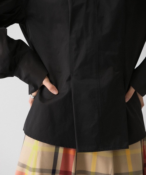 KBF（ケイビーエフ）の「エクストラスリーブプルオーバー（シャツ/ブラウス・レディース・ブラック/オフホワイト/インディゴブルー・ONE）」の18枚目の写真