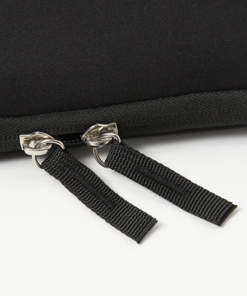 LEPSIM（レプシィム）の「【わくわくワーク】[ネオプレン素材]パソコンケース　239521（PC・タブレットケース・レディース・ブラック/ブラウン/レオパード・ONE SIZE）」の7枚目の写真