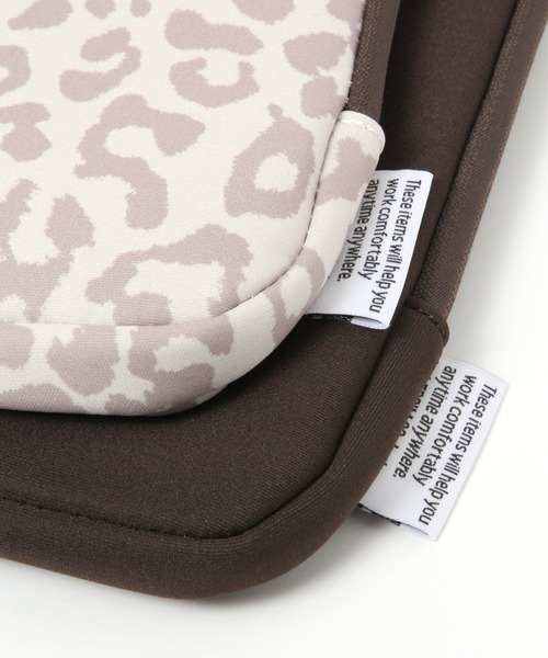 LEPSIM（レプシィム）の「【わくわくワーク】[ネオプレン素材]パソコンケース　239521（PC・タブレットケース・レディース・ブラック/ブラウン/レオパード・ONE SIZE）」の12枚目の写真