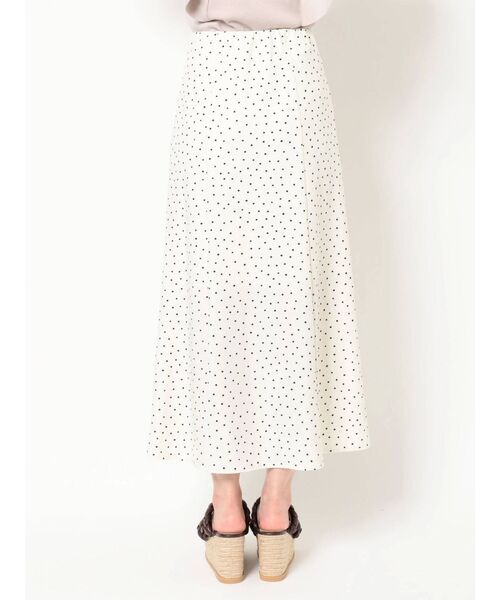 MERCURYDUO（マーキュリーデュオ）の「アシメフリルマーメイドドットスカート（スカート・レディース・オフホワイト/ブラック/ブルー・SMALL/MEDIUM）」の12枚目の写真