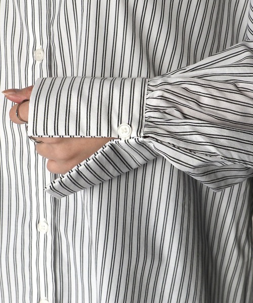 Riberry（リベリー）の「前後2WAYギャザーストライプシャツ（シャツ/ブラウス・レディース・ネイビー/オフホワイト・MEDIUM）」の17枚目の写真