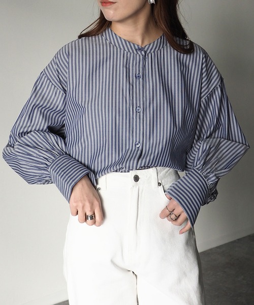 Riberry（リベリー）の「前後2WAYギャザーストライプシャツ（シャツ/ブラウス・レディース・ネイビー/オフホワイト・MEDIUM）」の10枚目の写真