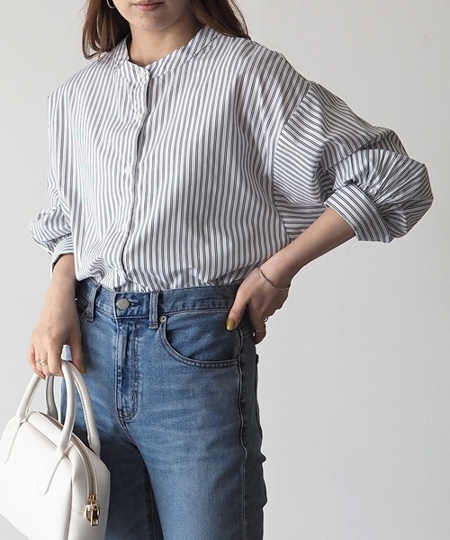 Riberry（リベリー）の「前後2WAYギャザーストライプシャツ（シャツ/ブラウス・レディース・ネイビー/オフホワイト・MEDIUM）」の21枚目の写真