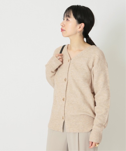journal standard L'essage（ジャーナルスタンダードレサージュ）の「ウールアクリルキンボタンカーディガン（カーディガン/ボレロ・レディース・アイボリー/モスグリーン/ブラック・FREE）」の2枚目の写真