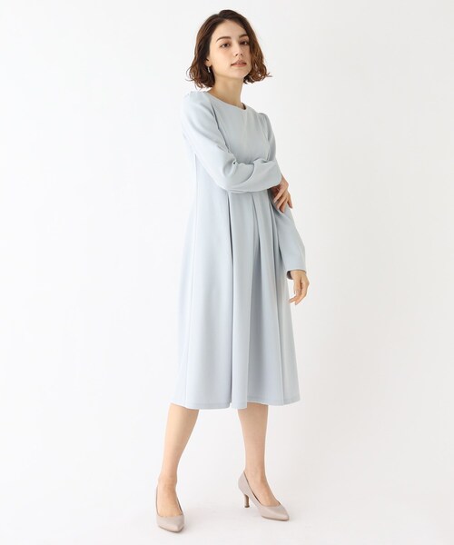 index（インデックス）の「◆カットジョーゼットフレアワンピース【WEB限定サイズ】（ワンピース・レディース・ライトグレー/ネイビー/サックスブルー・40/38/42/36）」の3枚目の写真