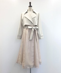 シャイニーボリュームトレンチコート