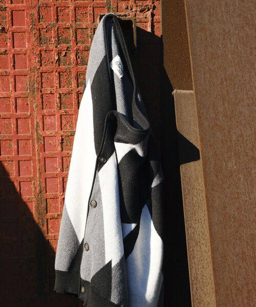 GLOSTER（グロスター）の「【GLOSTER/グロスター】ストローヤーン アーガイルカーディガン（カーディガン/ボレロ・メンズ・ブラック系その他/グリーン系その他/ピンク系その他・FREE）」の9枚目の写真