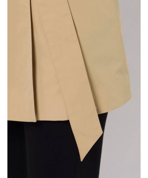 LAGUNAMOON（ラグナムーン）の「ボリュームスリーブミドルトレンチコート（トレンチコート・レディース・アイボリー/ベージュ・FREE）」の21枚目の写真