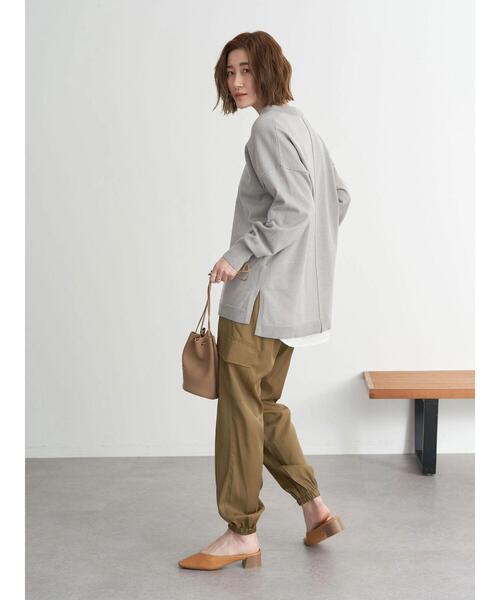 earth music&ecology（アースミュージックアンドエコロジー）の「アウトリンキングVネックニット＊（ニット/セーター・レディース・グレー/グレイッシュベージュ・FREE）」の16枚目の写真