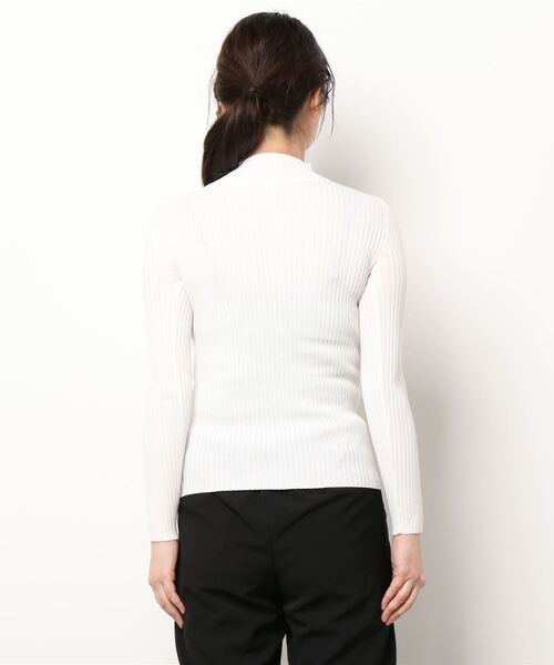 ANAP（アナップ）の「フロントデザインリブトップスカットソー（Tシャツ/カットソー・レディース・ホワイト/ライトグレー/ブラック/グレイッシュベージュ・FREE）」の15枚目の写真