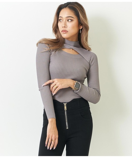 ANAP（アナップ）の「フロントデザインリブトップスカットソー（Tシャツ/カットソー・レディース・ホワイト/ライトグレー/ブラック/グレイッシュベージュ・FREE）」の4枚目の写真