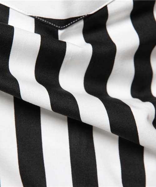 International Gallery BEAMS(インターナショナルギャラリービームス)の「N.HOOLYWOOD / WIDE ST B.D(シャツ/ブラウス・メンズ・ネイビー/ブラック・36/38)」の7枚目の写真