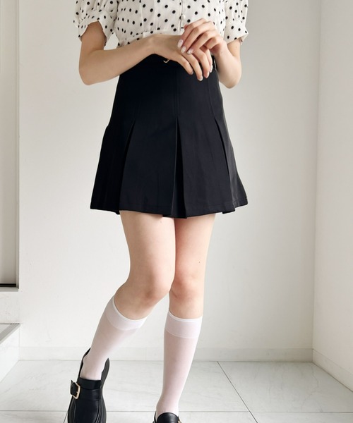 Loueme(ルエム)の「ホースビットプリーツスカート(その他パンツ・レディース・ホワイト/ブラック・S/M)」の12枚目の写真