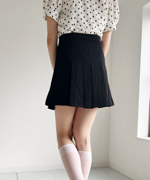 Loueme(ルエム)の「ホースビットプリーツスカート(その他パンツ・レディース・ホワイト/ブラック・S/M)」の13枚目の写真