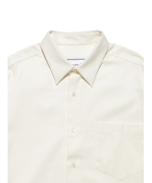 ami（アミ）の「AMI H19C101.408 SHIRT（シャツ/ブラウス・メンズ・ホワイト・SMALL）」の3枚目の写真