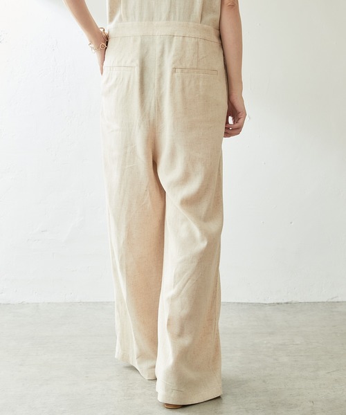COLLAGE GALLARDAGALANTE(コラージュガリャルダガランテ)の「リネン混ジャンプスーツ(サロペット/オーバーオール・レディース・ブラック/サンドベージュ・FREE)」の4枚目の写真