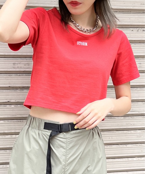 one way（ワンウェイ）の「シンプルショートTシャツ（Tシャツ/カットソー・レディース・ホワイト/ブラック/レッド・FREE）」の3枚目の写真