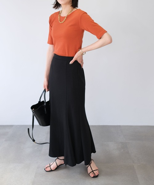 ＡＮＤＪ（アンドジェイ）の「2WAYバックオープンリブトップス（Tシャツ/カットソー・レディース・オフホワイト/グリーン/ブラック/オレンジ・M）」の6枚目の写真