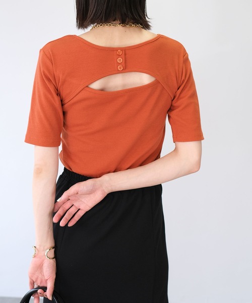 ＡＮＤＪ（アンドジェイ）の「2WAYバックオープンリブトップス（Tシャツ/カットソー・レディース・オフホワイト/グリーン/ブラック/オレンジ・M）」の9枚目の写真