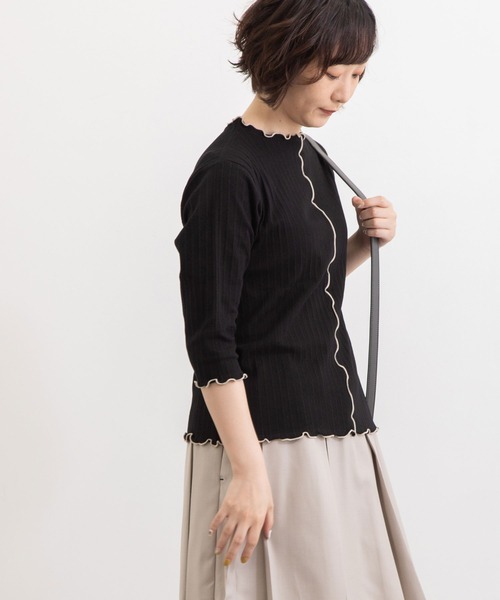 POU DOU DOU（プードゥドゥ）の「変則テレコ配色メローTee（Tシャツ/カットソー・レディース・グリーン/アイボリー/ブラック/オレンジ・3）」の10枚目の写真