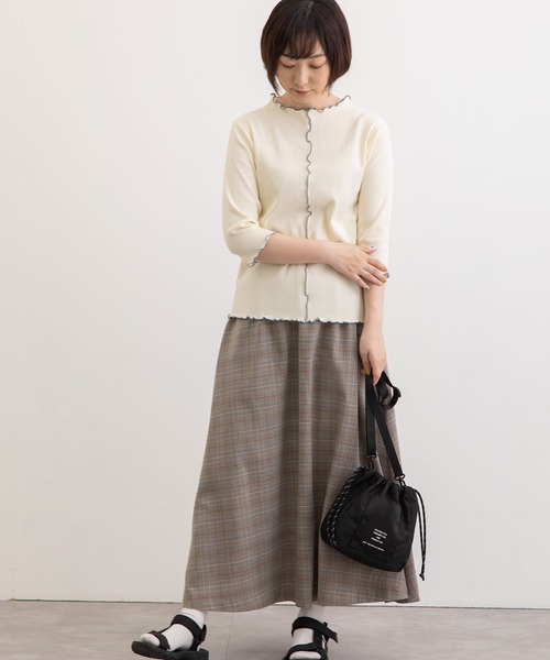 POU DOU DOU（プードゥドゥ）の「変則テレコ配色メローTee（Tシャツ/カットソー・レディース・グリーン/アイボリー/ブラック/オレンジ・3）」の15枚目の写真