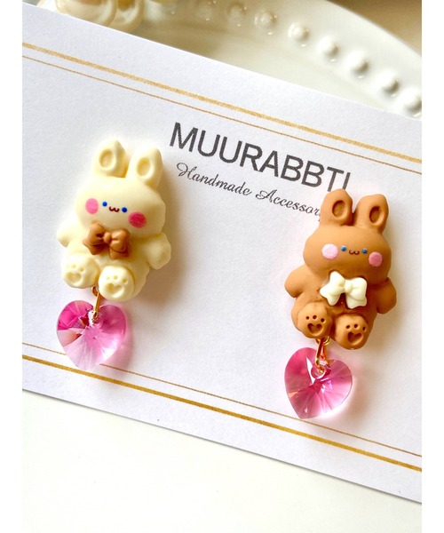 tone(トーン)の「【MUURABBTI】モフモフウサギのハートピアス(MA)(ピアス(両耳用)・レディース・ピンク・FREE)」の2枚目の写真