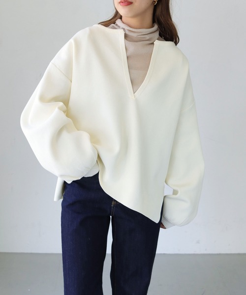 HER CLOSET(ハークローゼット)の「【shemoshelly】ボーダー深キーネックダンボールニット(ニット/セーター・レディース・ブラック/グリーン/アイボリー/ホワイト×ブラック/ブラウン系その他/テラコッタ・M)」の2枚目の写真