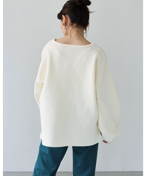 HER CLOSET(ハークローゼット)の「【shemoshelly】ボーダー深キーネックダンボールニット(ニット/セーター・レディース・ブラック/グリーン/アイボリー/ホワイト×ブラック/ブラウン系その他/テラコッタ・M)」の14枚目の写真