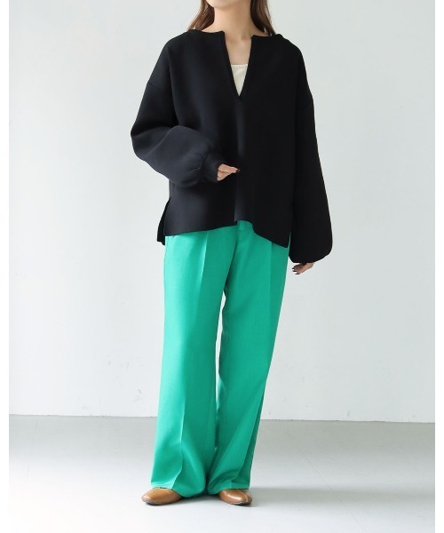 HER CLOSET(ハークローゼット)の「【shemoshelly】ボーダー深キーネックダンボールニット(ニット/セーター・レディース・ブラック/グリーン/アイボリー/ホワイト×ブラック/ブラウン系その他/テラコッタ・M)」の16枚目の写真