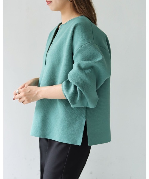 HER CLOSET(ハークローゼット)の「【shemoshelly】ボーダー深キーネックダンボールニット(ニット/セーター・レディース・ブラック/グリーン/アイボリー/ホワイト×ブラック/ブラウン系その他/テラコッタ・M)」の12枚目の写真