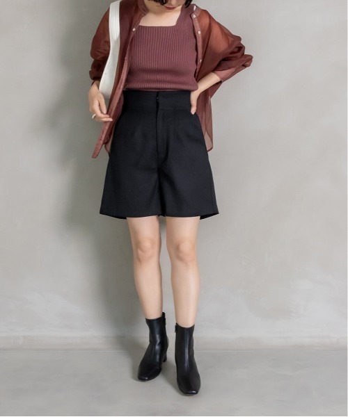 RANDA(ランダ)の「ハイウエストショートパンツ(その他パンツ・レディース・ブラック/ベージュ/ブラウン・0/1)」の6枚目の写真