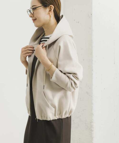 URBAN RESEARCH（アーバンリサーチ）の「『一部WEB限定カラー』ダンボールZIPパーカー（パーカー・レディース・ブラック/チャコールグレー/ベージュ系その他/カーキ・FREE）」の20枚目の写真