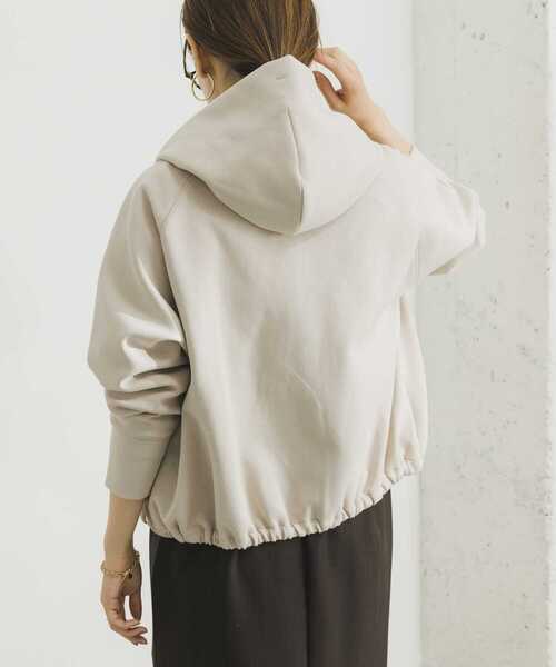 URBAN RESEARCH（アーバンリサーチ）の「『一部WEB限定カラー』ダンボールZIPパーカー（パーカー・レディース・ブラック/チャコールグレー/ベージュ系その他/カーキ・FREE）」の21枚目の写真