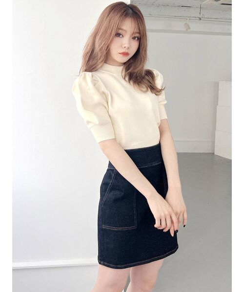 RESEXXY（リゼクシー）の「ボトルネックパフスリーブニット（ニット/セーター・レディース・ブラック/オレンジ/ブルー/アイボリー・FREE）」の16枚目の写真